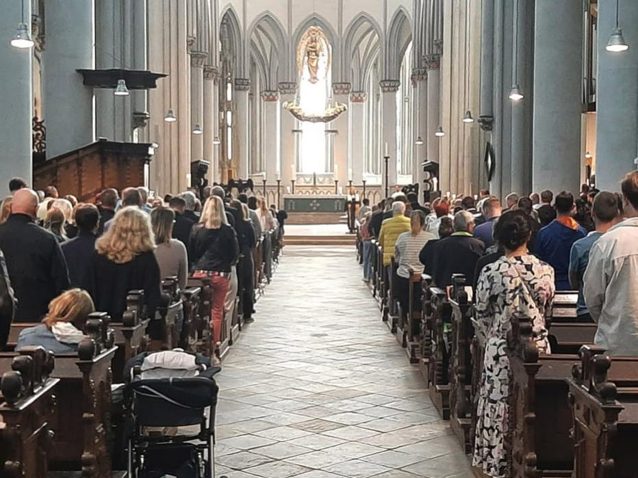 Gottesdienstgemeinde im Altenberger Dom