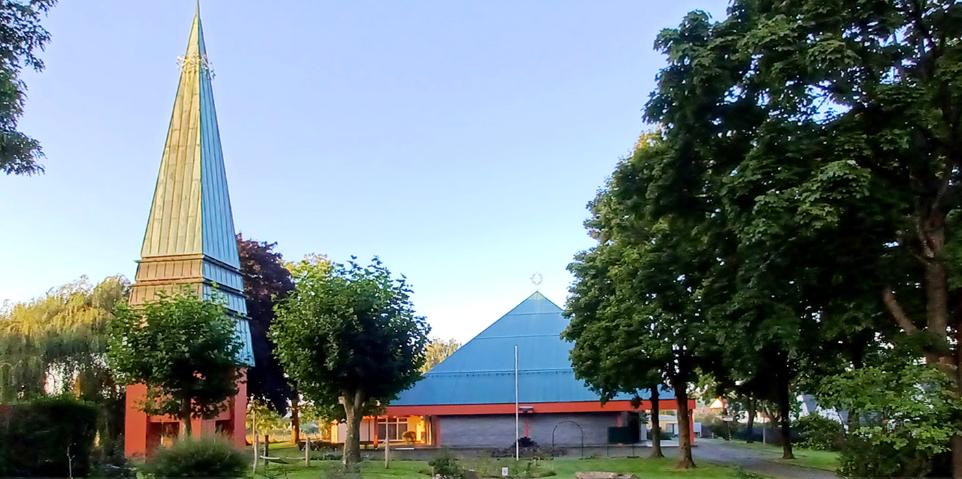 Foto von der Kirche St. Engelbert Voiswinkel