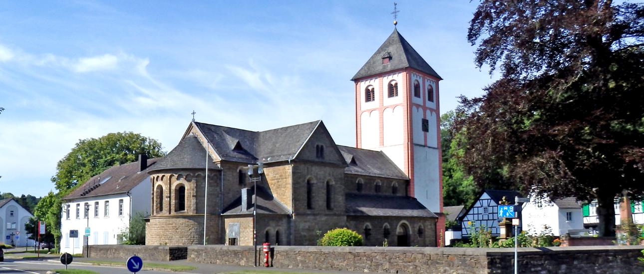 Foto Kirche St. Pankratius Odenthal