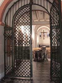 Schmiedeeisernes Gitter